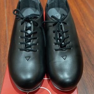 Capezio Adult "Tic Tap Toe" Lace-Up Tap Shoes